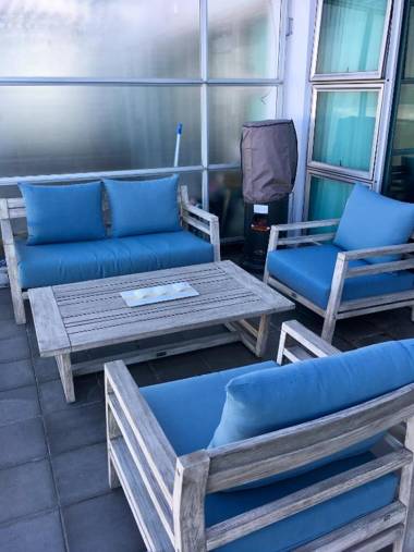 Princes Wharf Waterfront - Comfortable Luxury