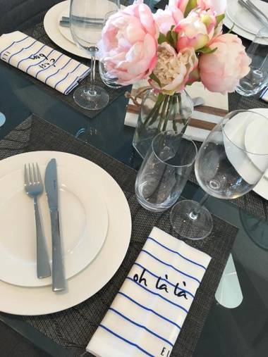 Princes Wharf Waterfront - Comfortable Luxury