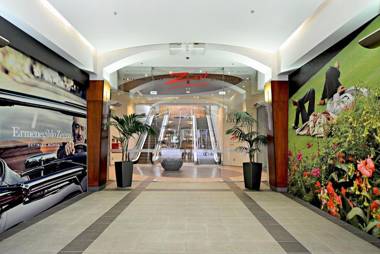 Auckland Centre Studio w/ Pool and Gym