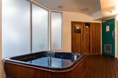 Beautiful Central Home with Balcony Auckland City