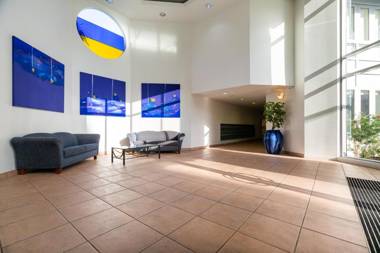 Beautiful Central Home with Balcony Auckland City