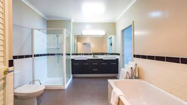 Princes Wharf's truly stunning North-West Loft