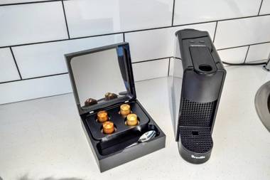 Roomie Apartment Hotel