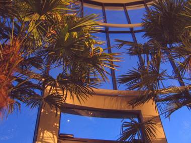 Portside Hotel - Heritage Collection