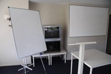 ASURE Macy's Motor Inn