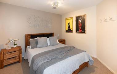 Oceanside Resort & Twin Towers