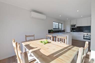 Orkney Haven - Mt Maunganui Holiday Home