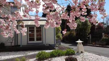 Macadamia Retreat - City Central Hygge