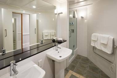 Nugget Point Resort and Spa