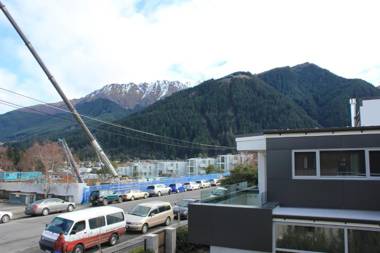 Amity Serviced Apartments