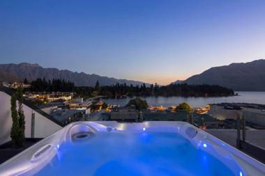 Shotover Penthouse & Spa by Staysouth