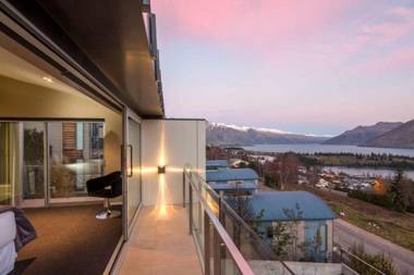 Villa De Luxe a Relax it's Done luxury holiday home