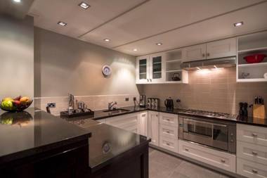 Queenstown Heights by MajorDomo