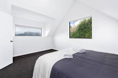 Picturesque views at Woodlands Close