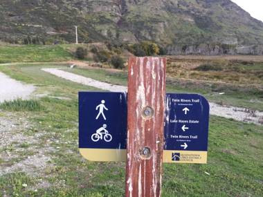 MyHolidays Shotover Delux Ensuite rooms