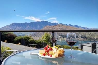 Goldfield Holiday Home