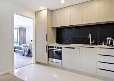 Executive Living in Bluewater
