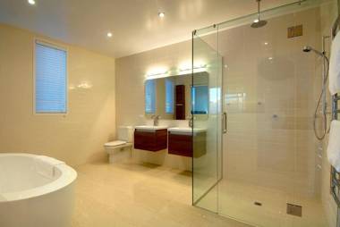 Bel Lago - every room with a lake view