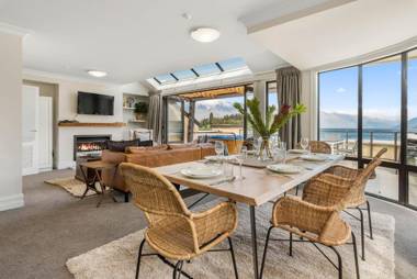 Central at 408 The Beacon 1