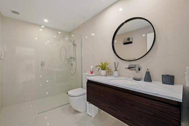 Queenstown Lake Views - Downstairs Apartment