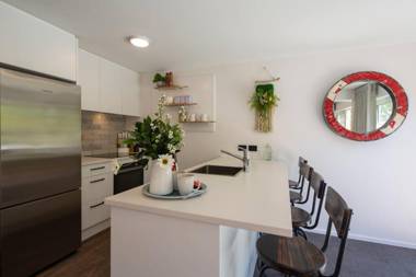 Queenstown Hillside Villa 1- City Location-Walk To Town