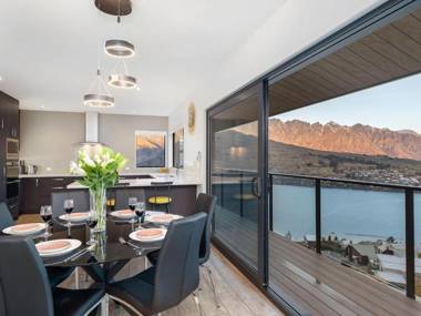 Classy Conifer by Relaxaway Holiday Homes