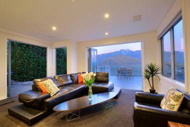 Hensman Haven - Queenstown Holiday Home
