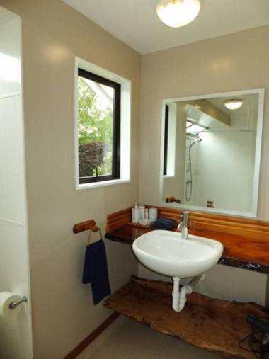 Ropatinis Homestay B&B