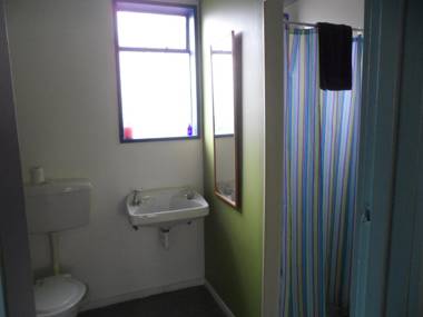 Sequoia Lodge Backpackers