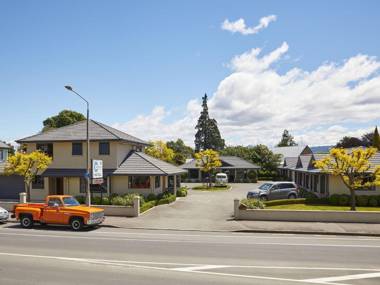 Centre Court Motel