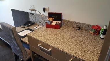 Chateau Marlborough Hotel