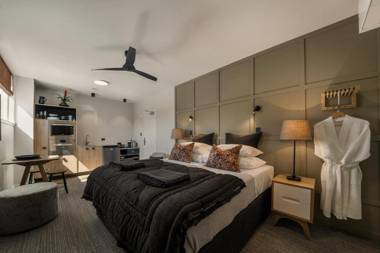 14th Lane Urban Hotel