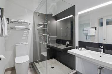 Riverside hotel Marlborough