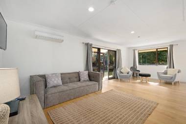 Rees on Reid - Arrowtown Holiday Home