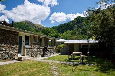 Alchemy Cottage - Arrowtown Holiday Home