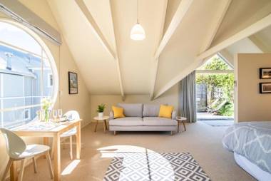 The Boathouse - Akaroa Holiday Home