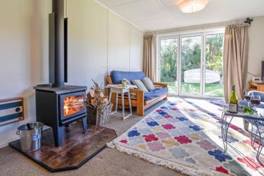 Taka Bach - Takamatua Bach