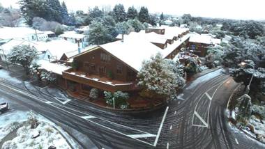 The Powderhorn Chateau