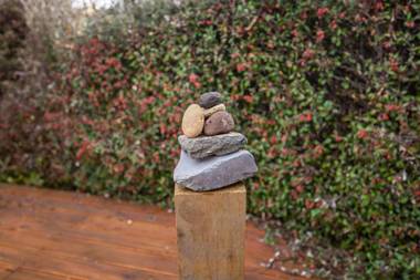 The Purple House - Ohakune Holiday Home with Spa Pool