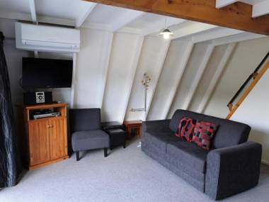 Central Ski Chalet - Ohakune Holiday Home