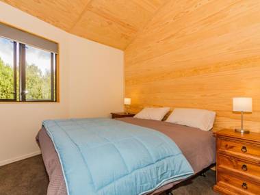 The Snowglobe - Ohakune Modern Yurt Style Chalet