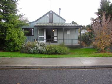 Miro Magic - Ohakune Holiday Home
