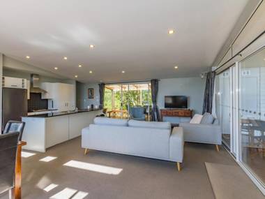 Beech House - Ohakune Holiday Home