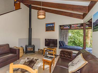 Foyle Street Chalet - Ohakune Holiday Home