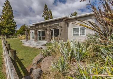 The Snowmass Chalet - Ohakune Holiday Home