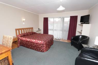 Commodore Motor Lodge