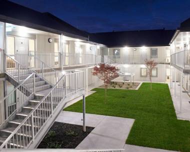 Kelly Rd Cambridge Lodge