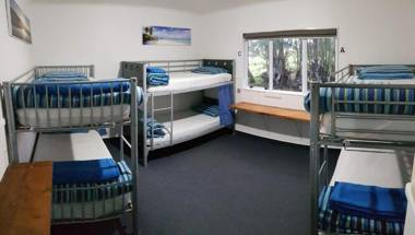 Happy Apple Backpackers