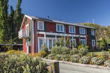 The Pear Orchard Lodge