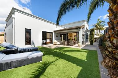 Tuscan Retreat Bed & Breakfast - Adults Only